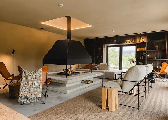 Terrasense Mountain Charm Retreat & Farm 아파트 *